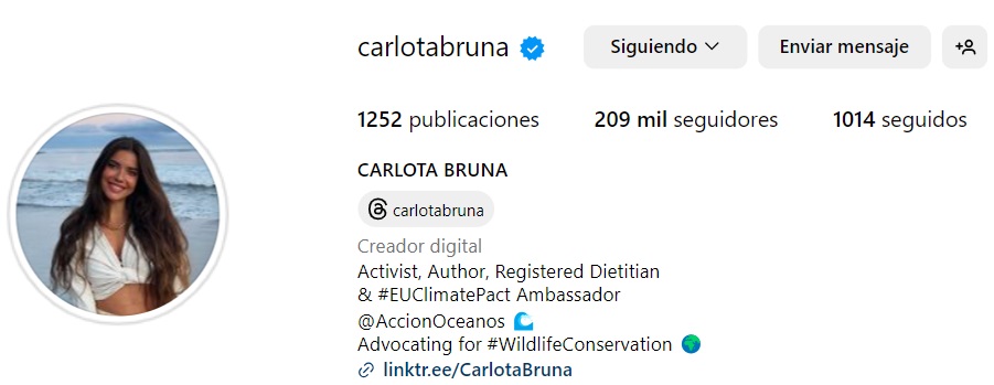 Imatge del perfil de Carlota Bruna a les xarxes socials